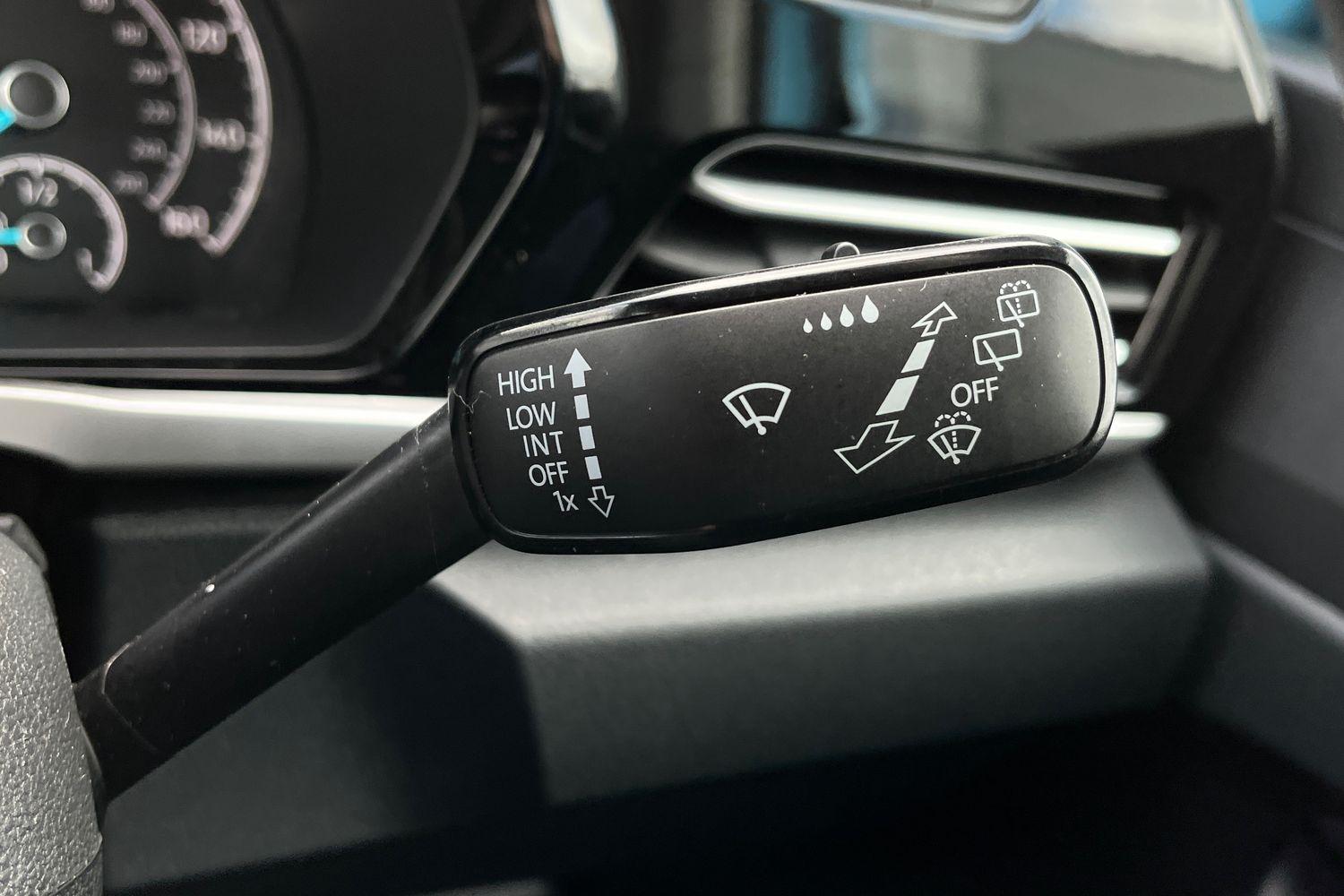 Ford Grand Tourneo Connect Photo 14