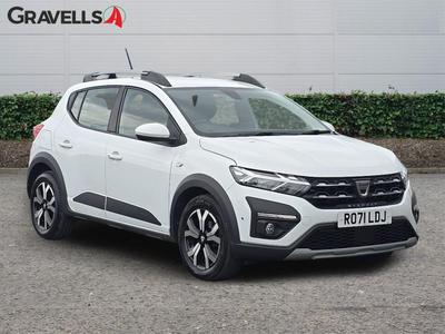 Used 2021 Dacia SANDERO STEPWAY 1.0 TCe Prestige Hatchback 5dr Petrol Manual Euro 6 (s/s) (90 ps) White at Gravells