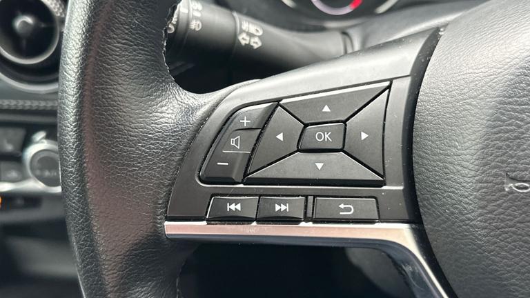 Used Nissan Juke AY70FEG 15