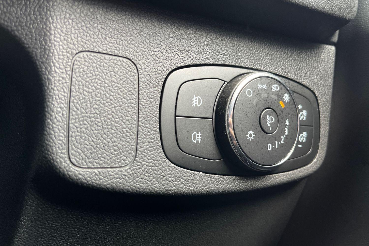Ford Focus Photo 22