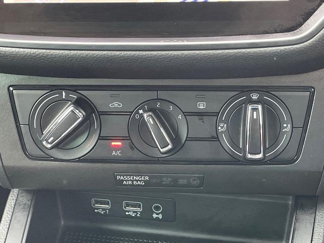 SEAT Ibiza Photo 44
