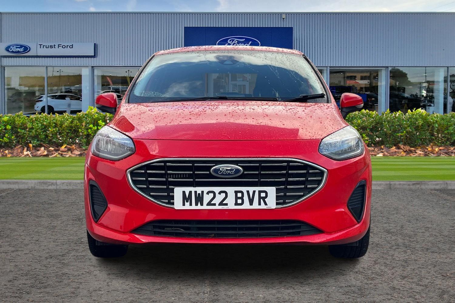 Ford Fiesta Photo 5