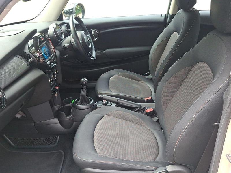 Used MINI Hatch SC18FSK 16