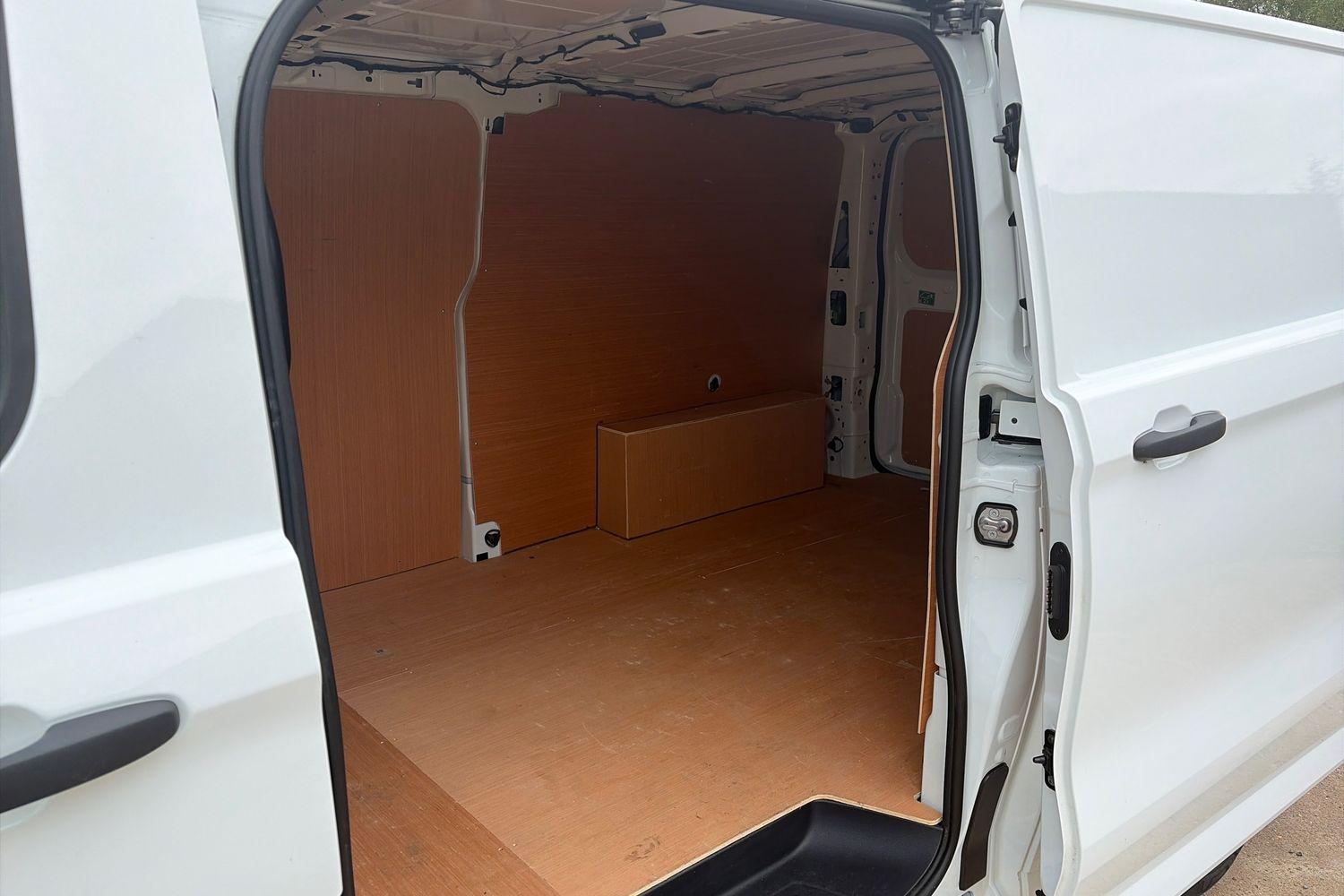 Ford TRANSIT CUSTOM Photo 3
