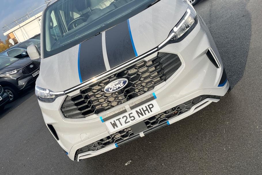 Used Ford TRANSIT CUSTOM 40