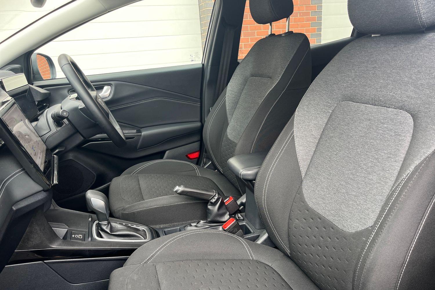 Ford PUMA Photo 18