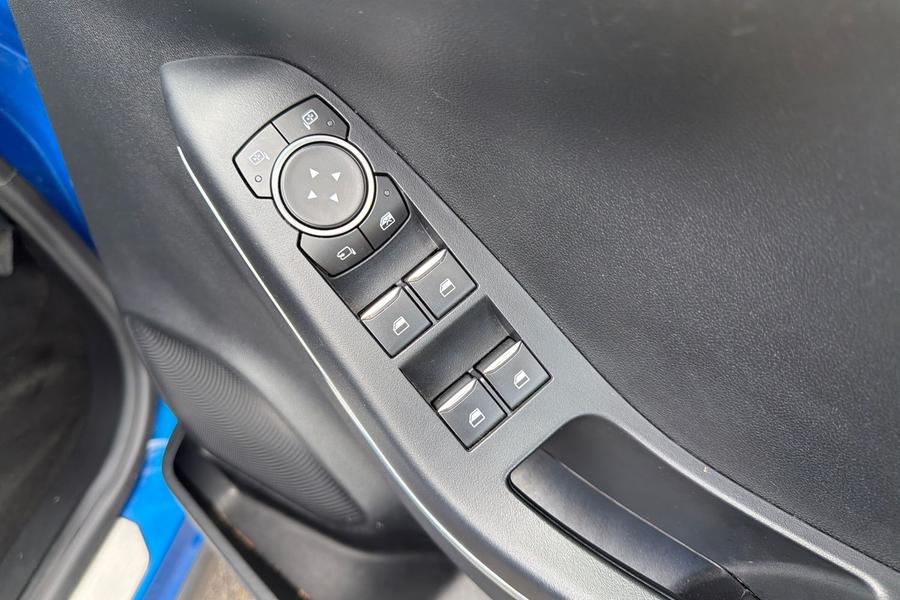 Ford Puma Photo autoimg-2e65eefbea95b57740bf1204b409aa6a817456ae.jpg