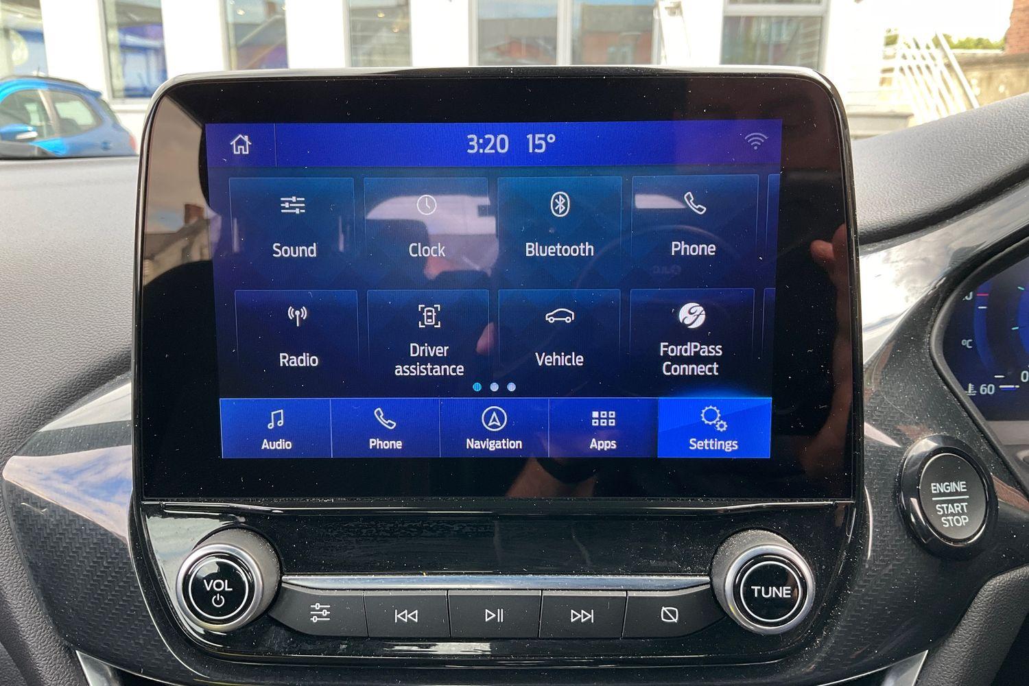 Ford PUMA Photo 24
