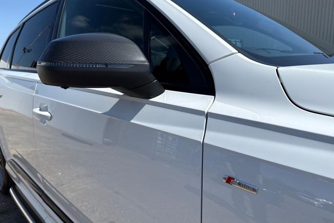 AUDI Q7 Photo 20