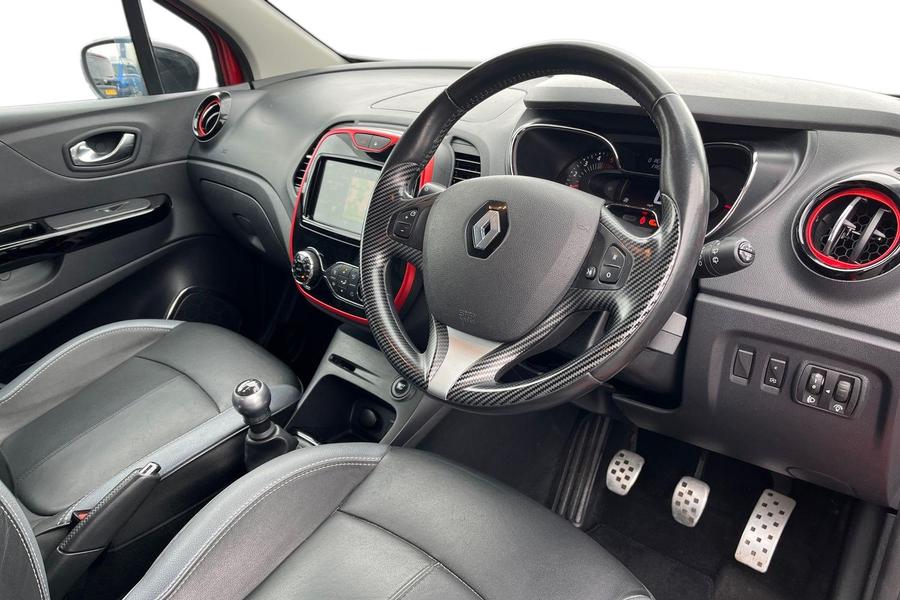Renault CAPTUR Photo autoimg-2e6e097a18b9f248a6e773a499de03cd101f3752.jpg