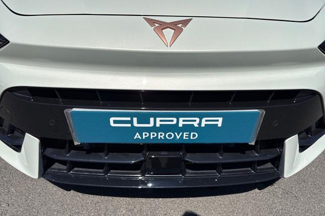 CUPRA Leon Photo 38