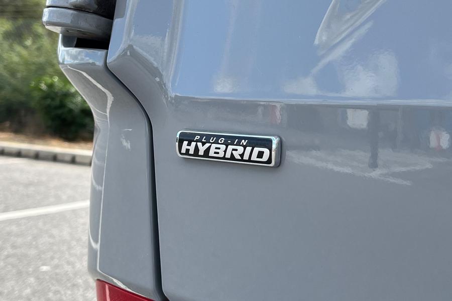 Ford TRANSIT CUSTOM Photo autoimg-2e6ffc52a92bf34086f8e98a2f9265f22ee7a695.jpg