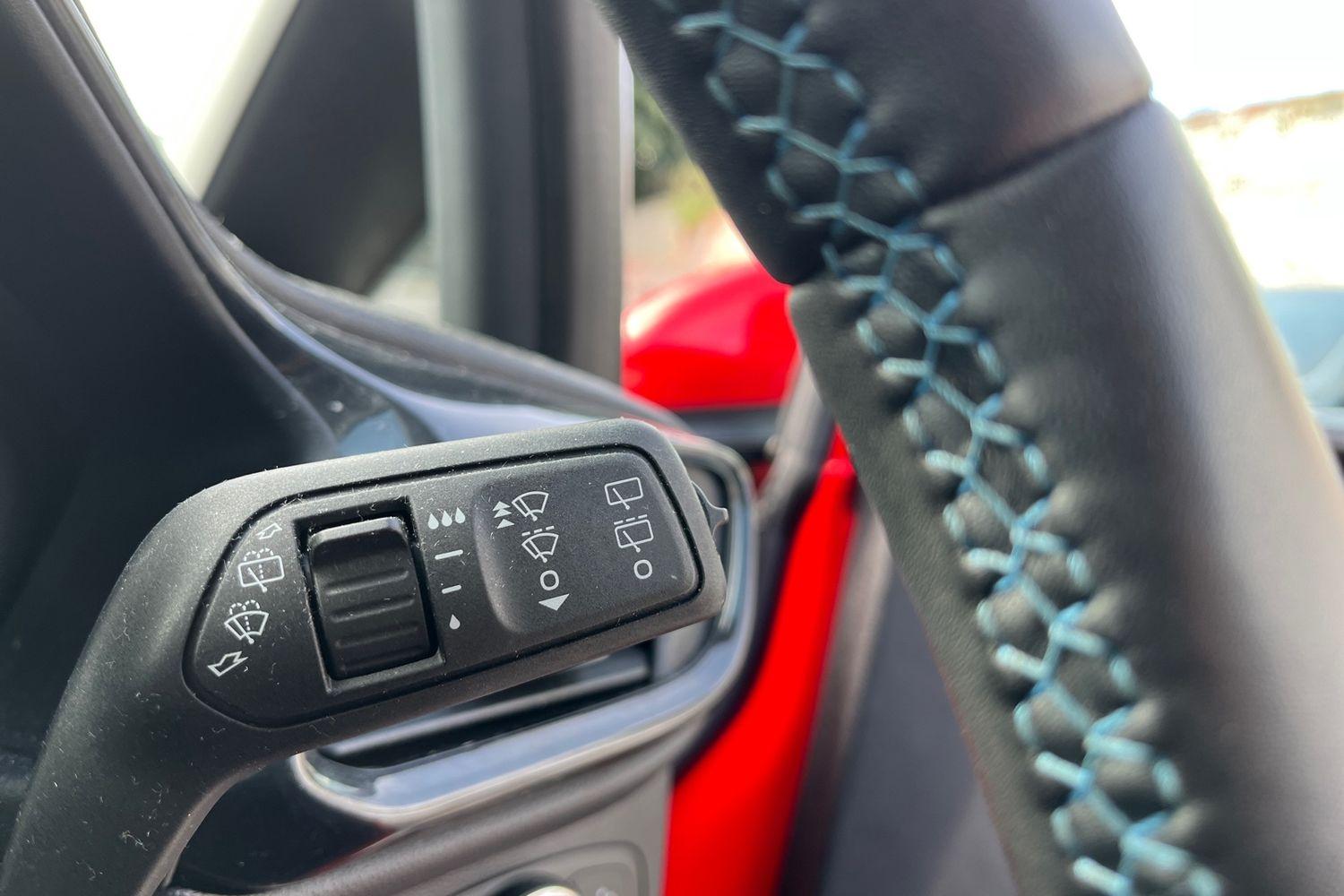 Ford FIESTA Photo 14