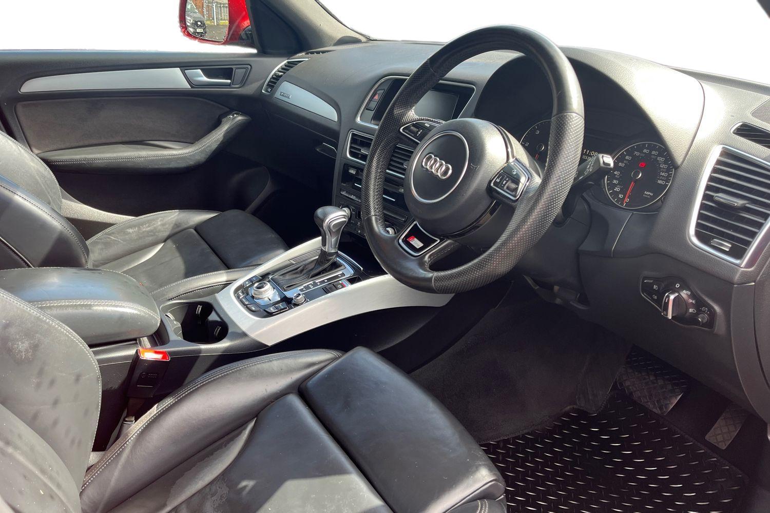 Audi Q5 Photo 8