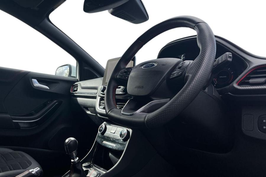 Ford PUMA Photo autoimg-2e7390efe9e1f77510a614ea34a07261c9f35785.jpg