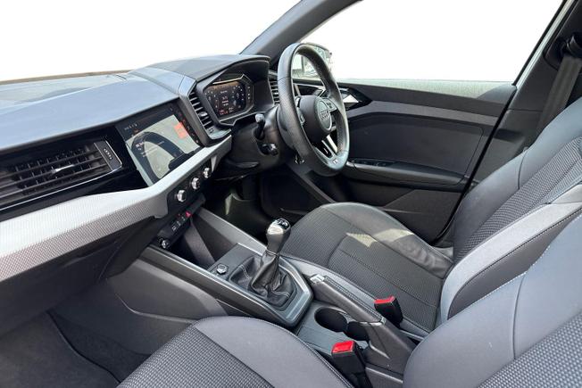 AUDI A1 Photo 2
