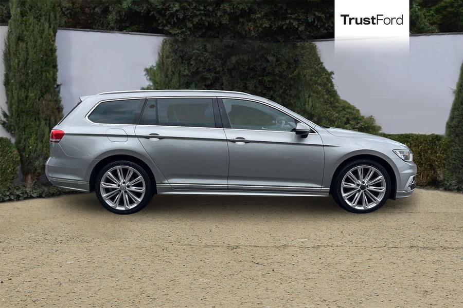 Volkswagen PASSAT Photo autoimg-2e779541ff061e333fb17676da9241fb9d72b1bd.jpg