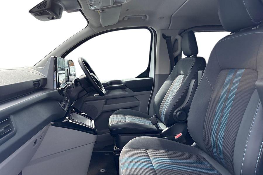 Ford TRANSIT CUSTOM Photo autoimg-2e79de2468221b6de564c00ad89c2dad82123841.jpg