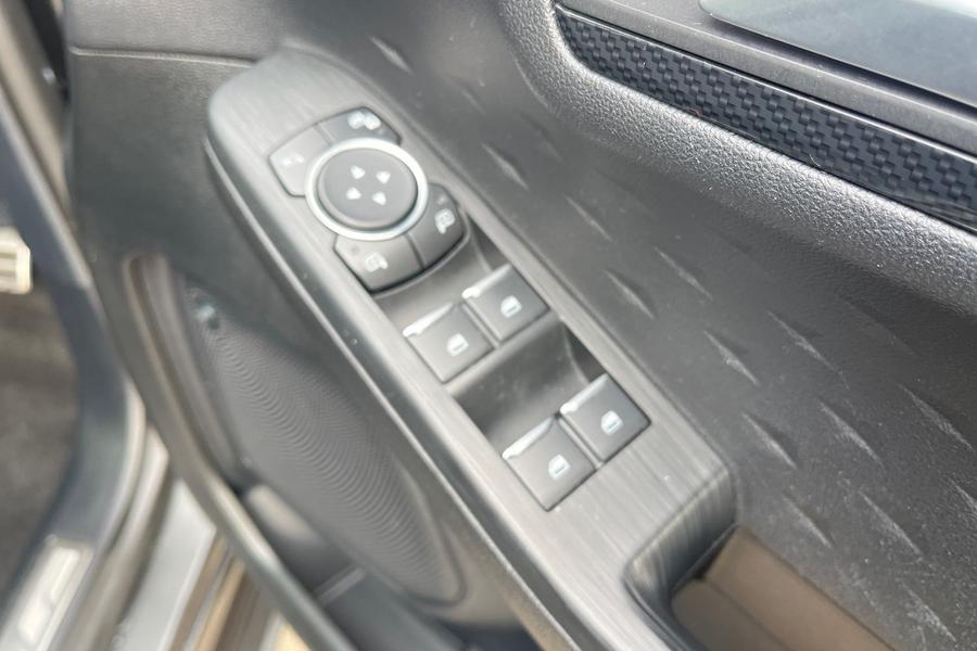 Ford Kuga Photo autoimg-2e7d6e5cd190952d2ad90062e9cf218abb5d1187.jpg