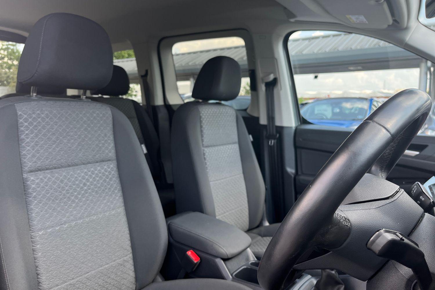 Ford Tourneo Connect Photo 16