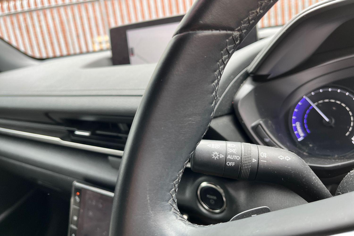 Mazda MX-30 Photo 13