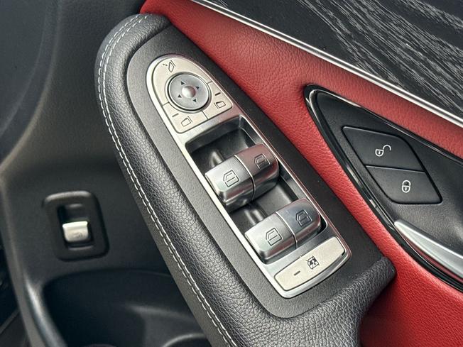 MERCEDES-BENZ GLC Photo 49