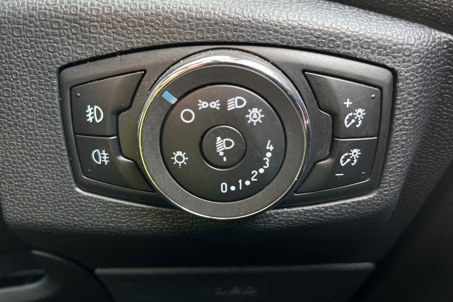 Ford ECOSPORT Photo 39