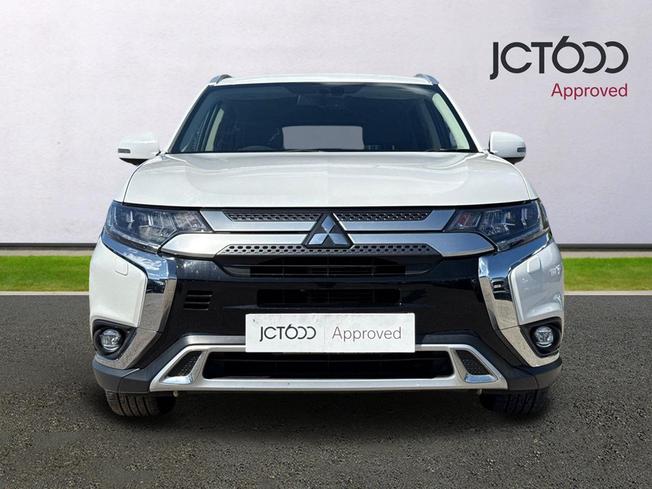 MITSUBISHI Outlander Photo 8