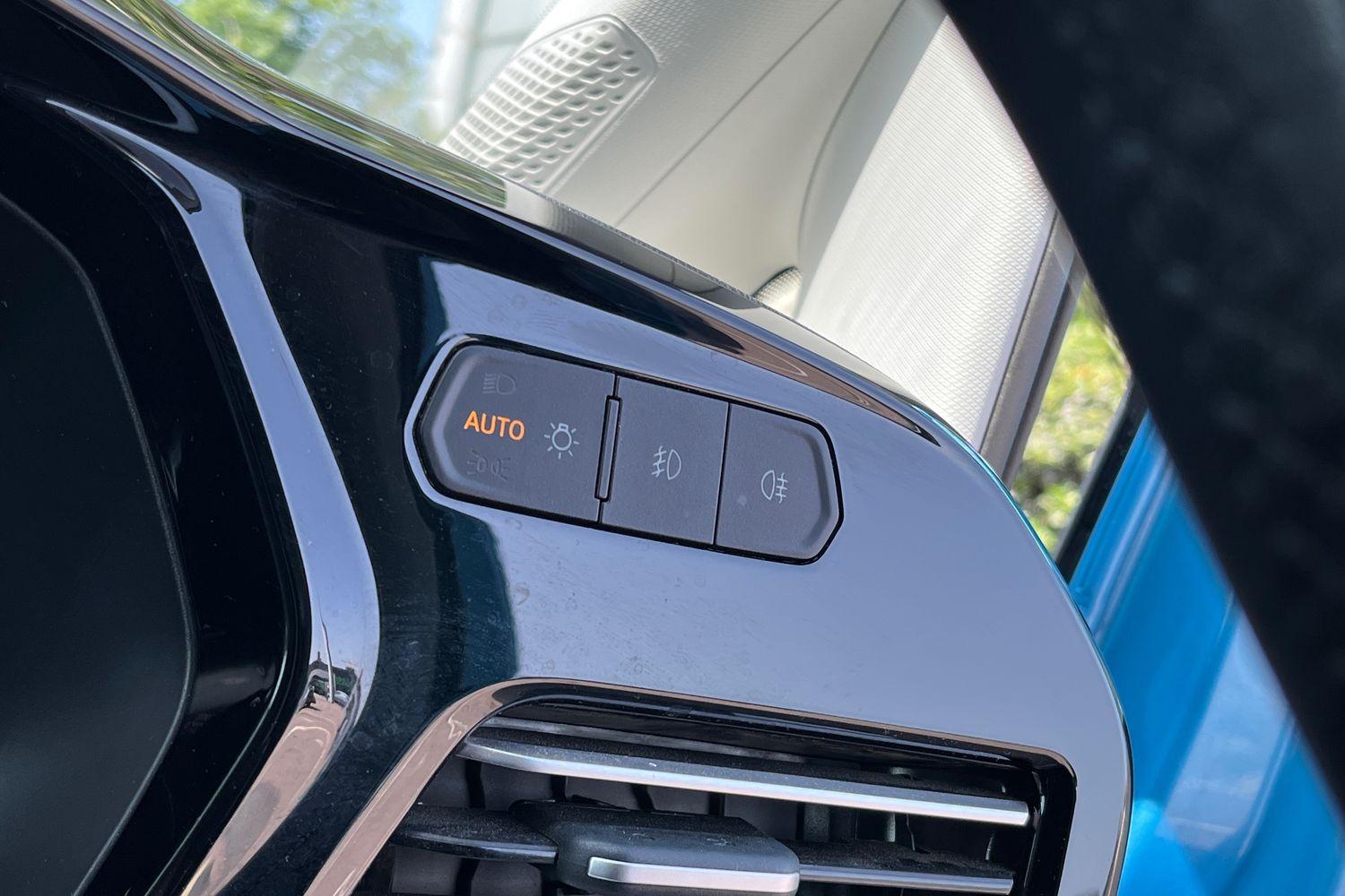 Ford TRANSIT CONNECT Photo 31