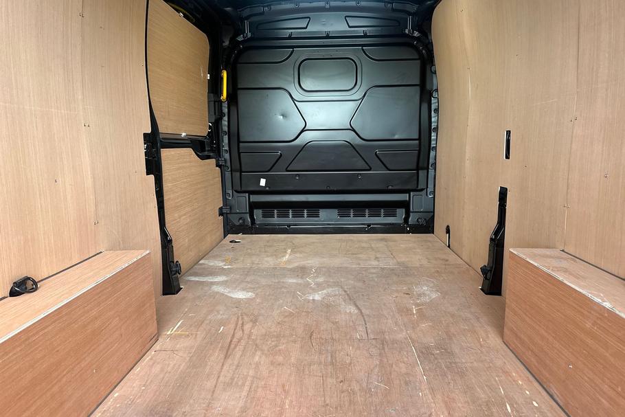 Used Ford TRANSIT 18