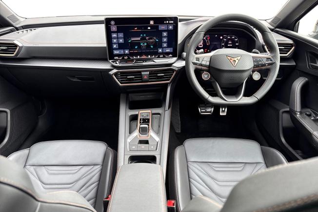 CUPRA Leon Photo 11