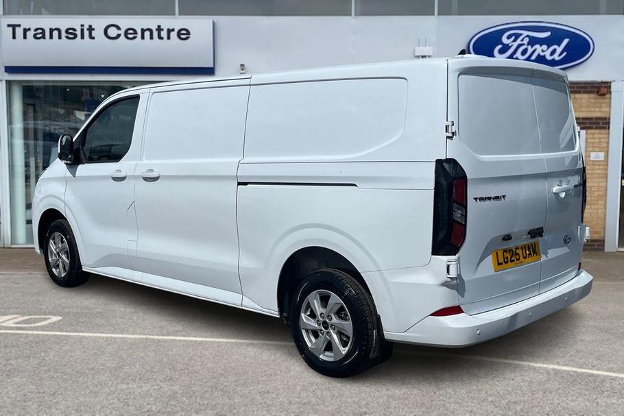 Used Ford TRANSIT CUSTOM LG25UAM 2