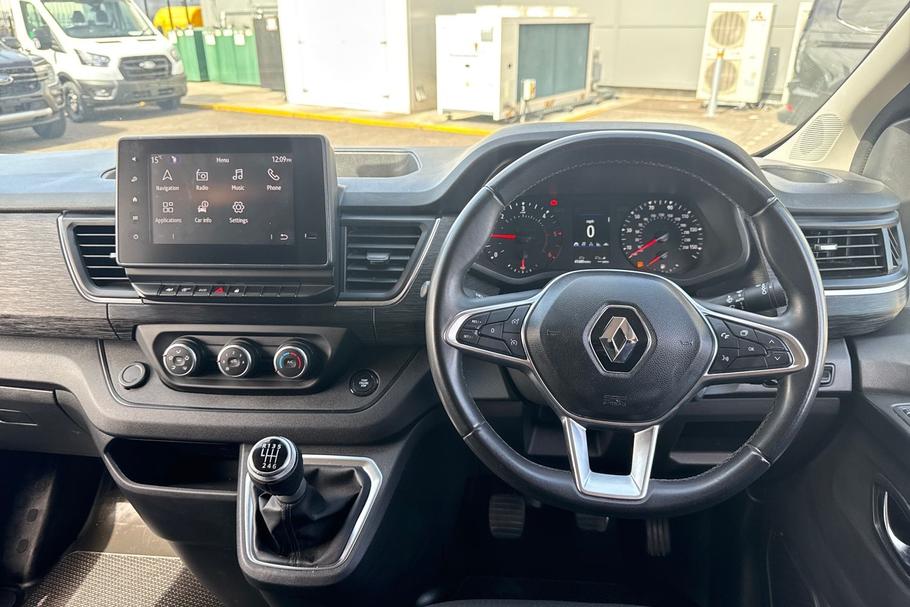 Used Renault TRAFIC MM74YCT 23