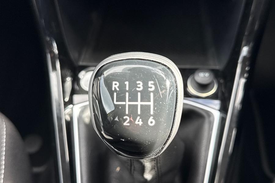 Volkswagen T-CROSS Photo autoimg-2e939bb2f10c456d124e2ef8c9e88789c2547bbb.jpg