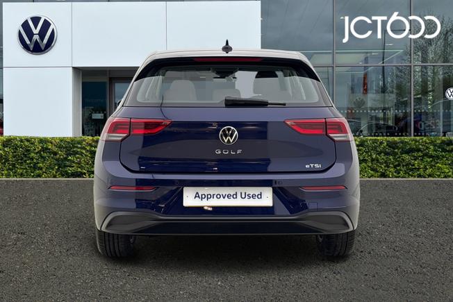 VOLKSWAGEN Golf Photo 7