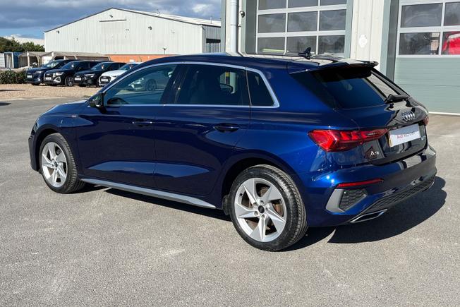 AUDI A3 Photo 41