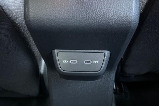 Volkswagen Polo Photo autoimg-2e974fb5b6b08399c6b83a4c17ec366bd928dd81.jpg