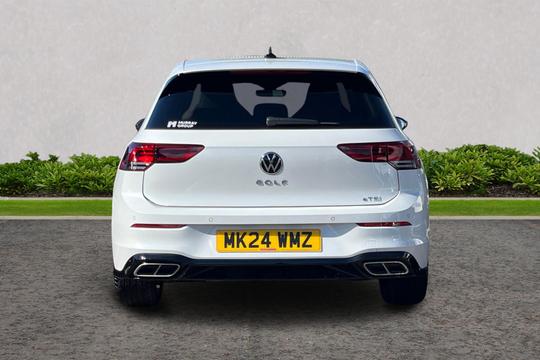 Volkswagen Golf Photo autoimg-2e9dec7c75b4aedeff1d4e96a2ef69e9d170c627.jpg