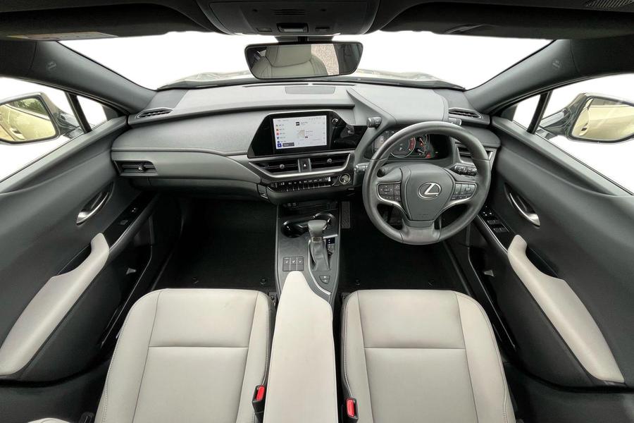 Lexus UX Photo autoimg-2e9ef815939c35c682c5a4242ad192aafe21d5ac.jpg