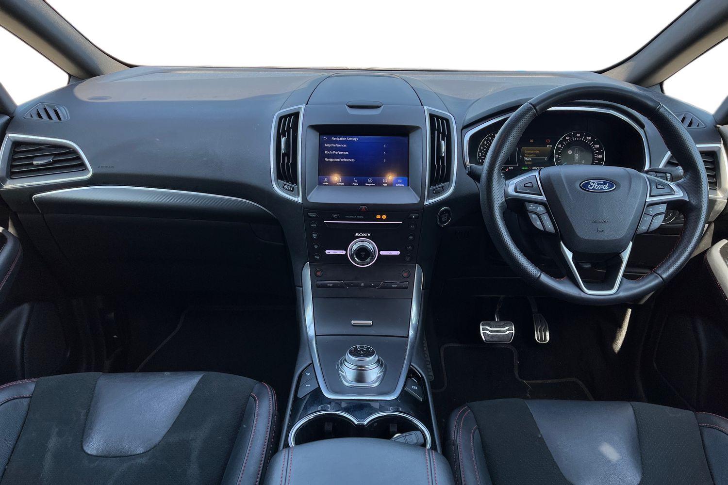 Ford S-MAX Photo 9