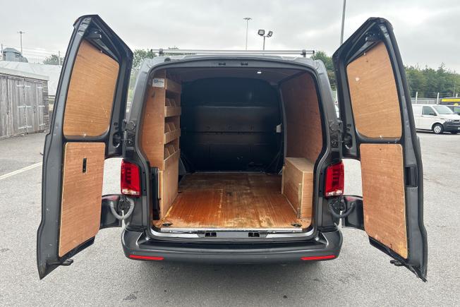 VOLKSWAGEN Transporter Photo 29