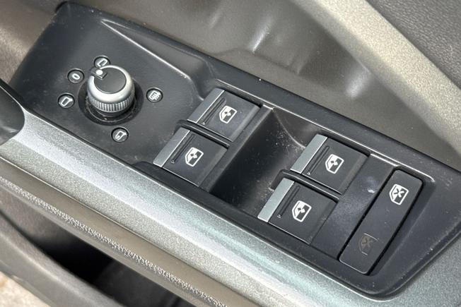AUDI Q3 Photo 31