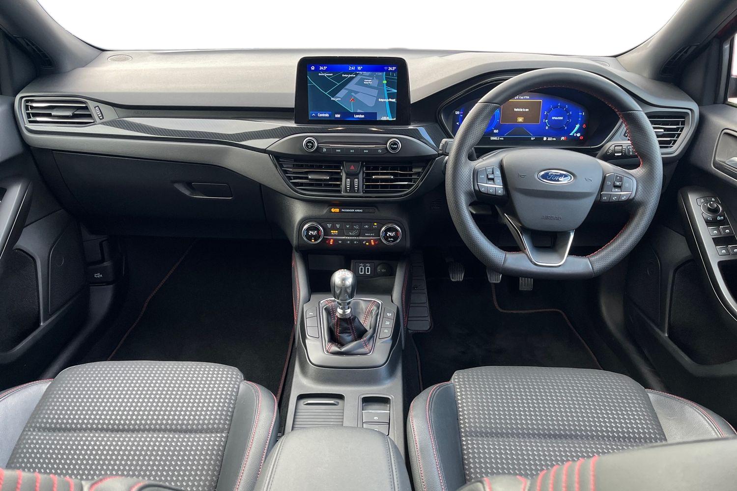 Ford Focus Photo 9
