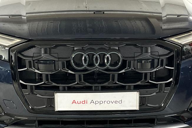 Audi Q7 Photo 39