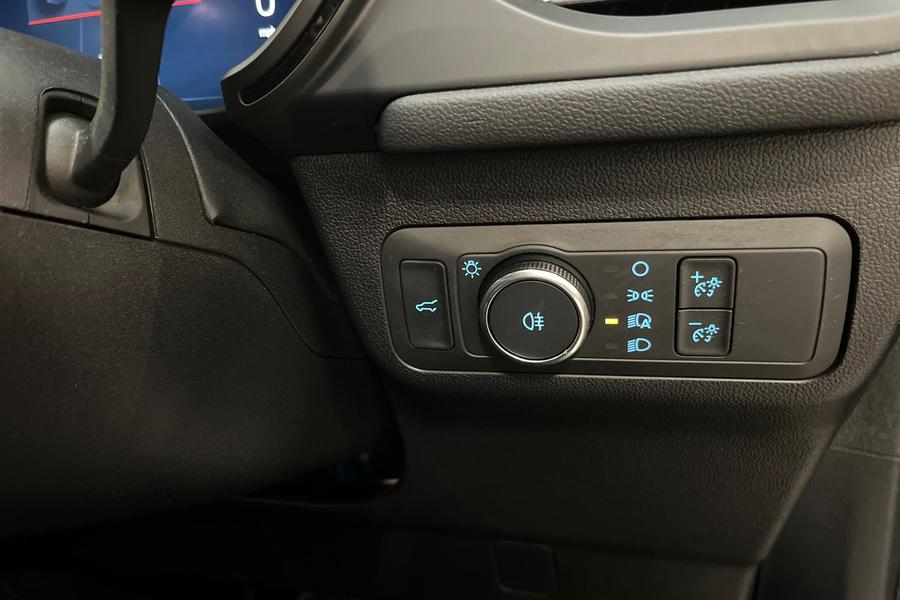 Ford Kuga Photo autoimg-2eaf8b2cf155713cd2290776b48774c466d7f1a7.jpg