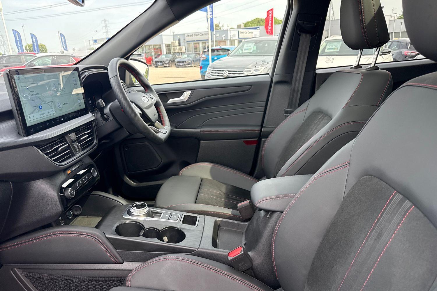 Ford Kuga Photo 18
