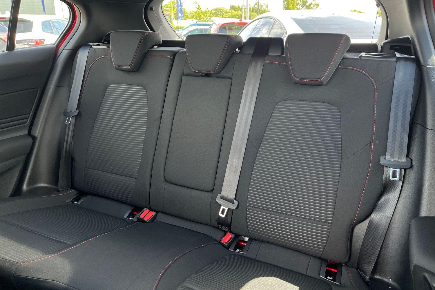 Ford Focus Photo 19
