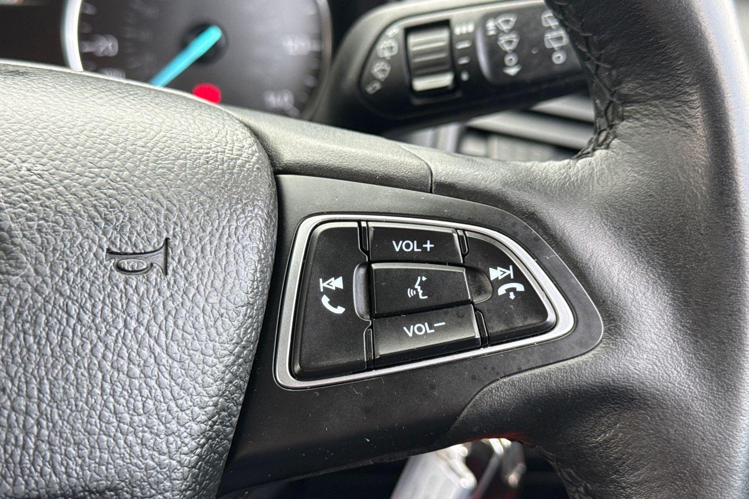 Ford ECOSPORT Photo 23