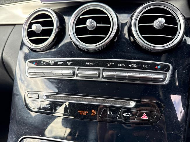 MERCEDES-BENZ C Class Photo 37