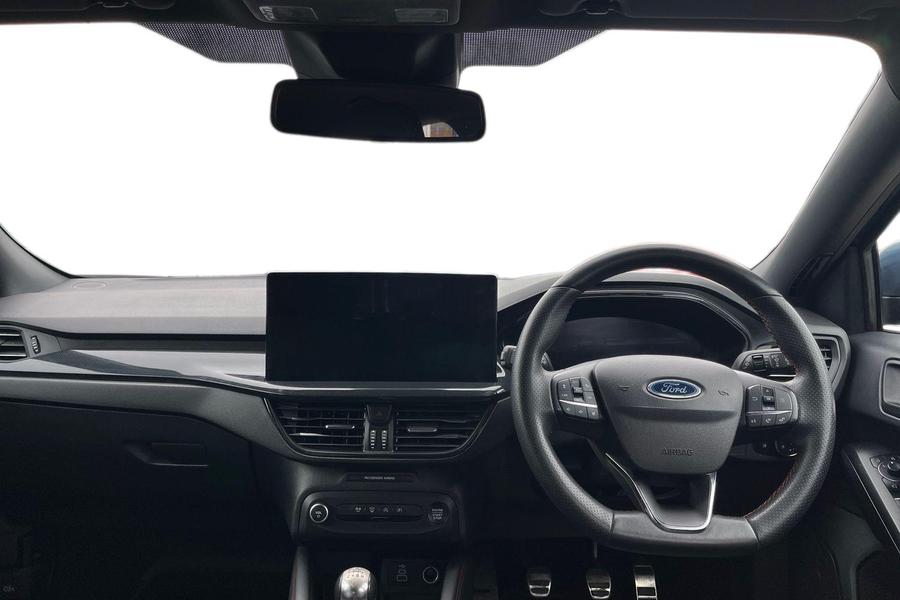 Ford FOCUS Photo autoimg-2ec617f1458c5a3b1e5722012fd25974b2b6192a.jpg